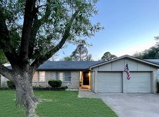 5322 Vermillion Trl, Arlington, TX 76017
