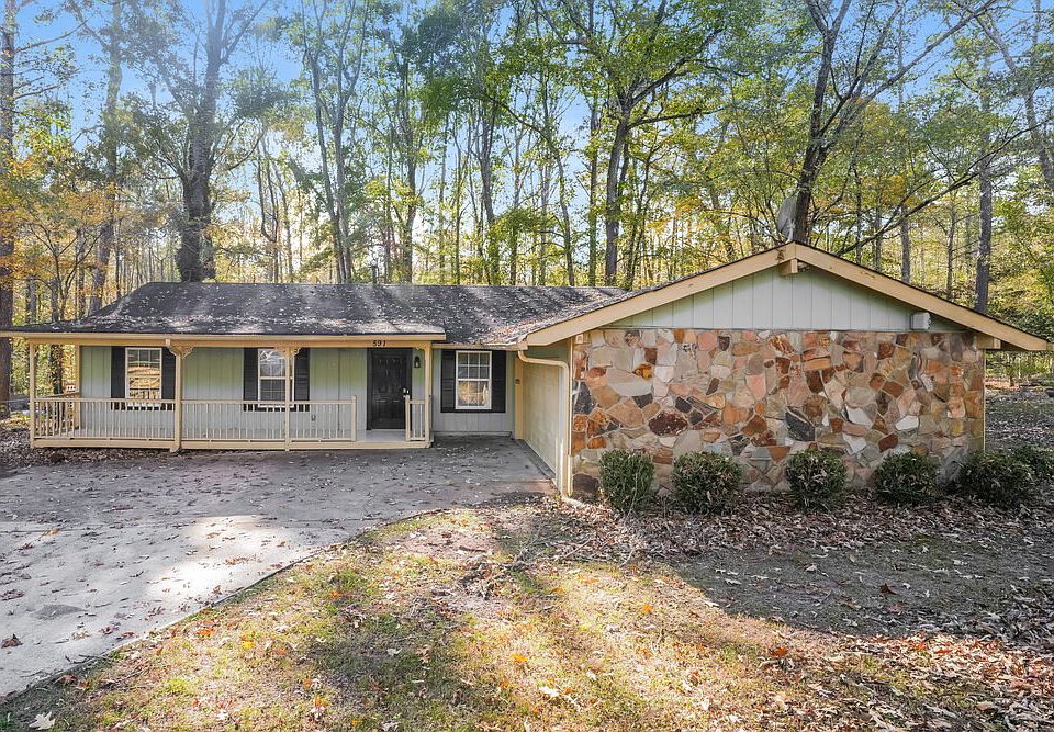 1st image of 591 Stonehedge Dr