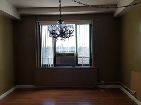 1950 E Tremont Ave APT 6H, Bronx, NY 10462