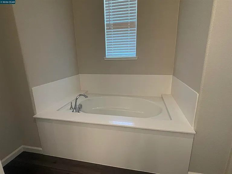 777 Country Club Dr — Photo 16