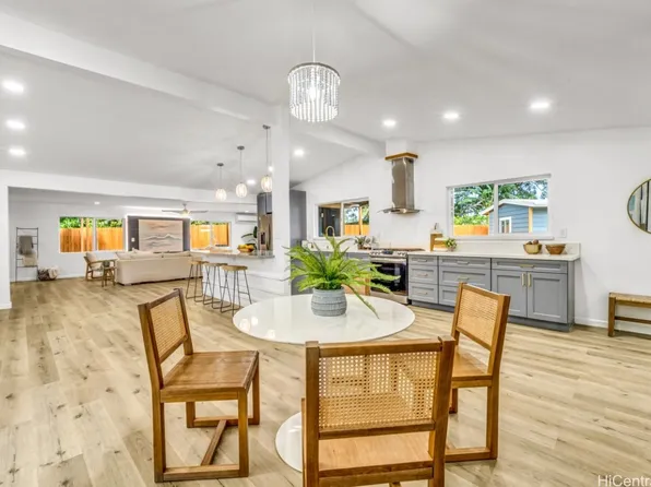 540 Ka Awakea Pl, Kailua, HI 96734