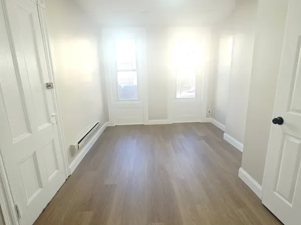 353 8th Street image 10 of 10