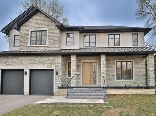 202 Queen St W, Pt Credit, ON L5H1L6