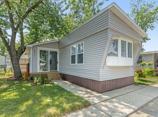 852 Tarpon St SW, Wyoming, MI 49509