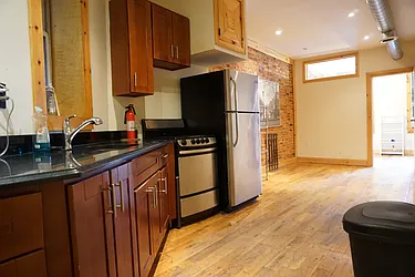 Rented by Rennit Inc.