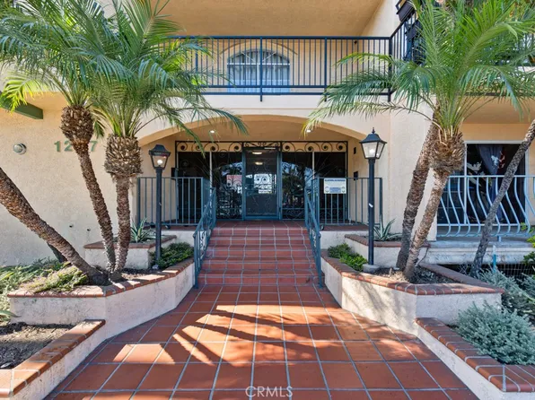 1207 Obispo Ave Unit 202, Long Beach, CA 90804