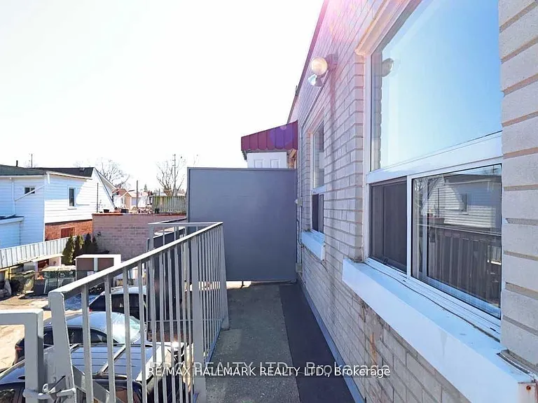 1237 B E Woodbine Ave — Photo 16