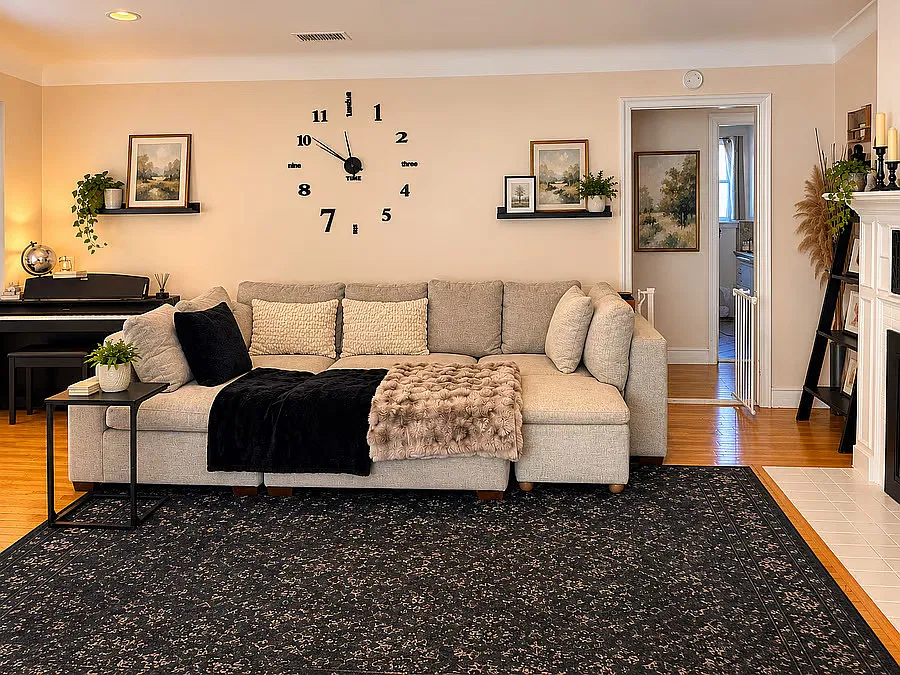 4 bed, 2.5 bath, 5706 sqft, $6,900 — Photo 3
