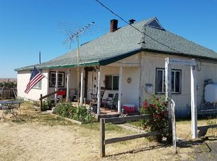 93450 3rd St, Shaniko, OR 97057