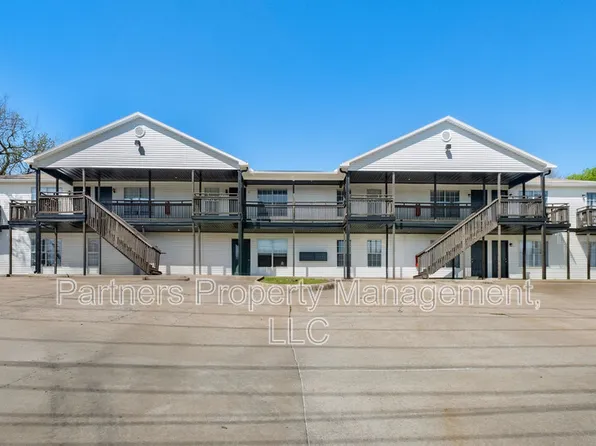 825 N Leverett Ave APT 2, Fayetteville, AR 72701