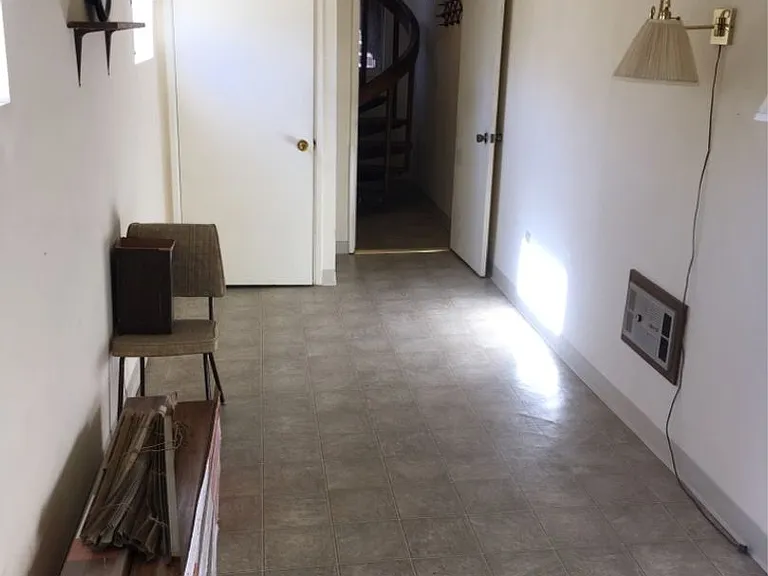 3690 Tulare St — Photo 14