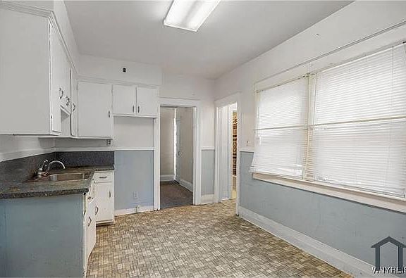 4th image of 531 16th St #A