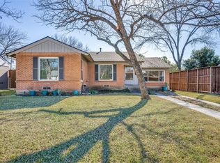 4006 Rochelle Dr, Dallas, TX 75220