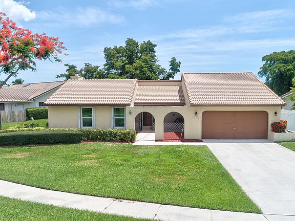 2nd image of 2676 SW 23rd Cranbrook Dr