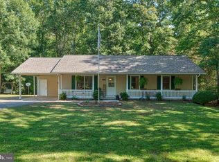 55 Clover Ct, Montross, VA 22520