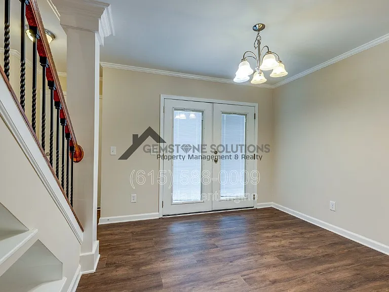 1705 Granville Rd — Photo 12