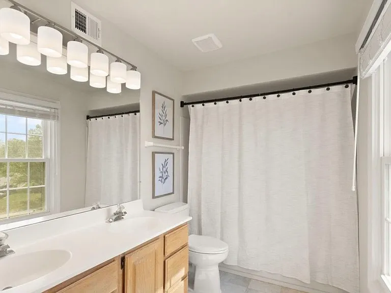 8115 Lacy Dr #304 — Photo 15