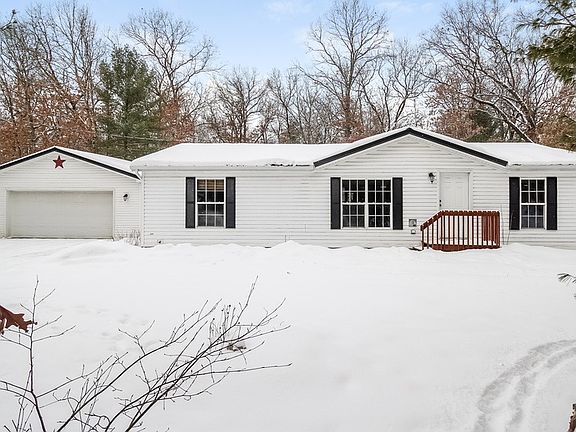 3rd image of 8451 Loveless Dr