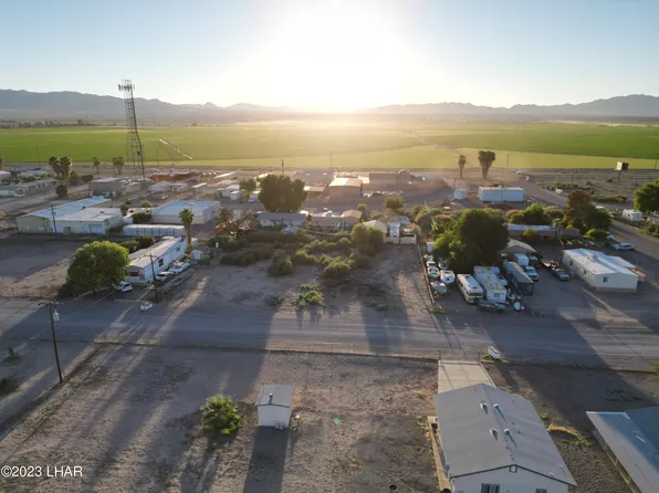 8769 S Ash St, Mohave Valley, AZ 86440