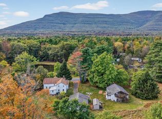 300 Band Camp Rd, Saugerties, NY 12477