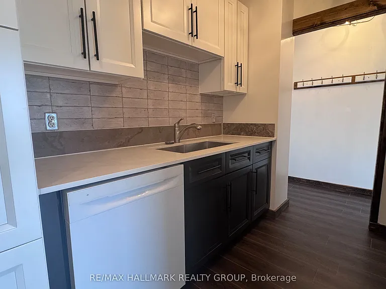 2400 Virginia Dr #510 — Photo 9