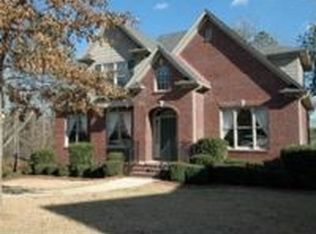 61 Maple Trce, Hoover, AL 35244