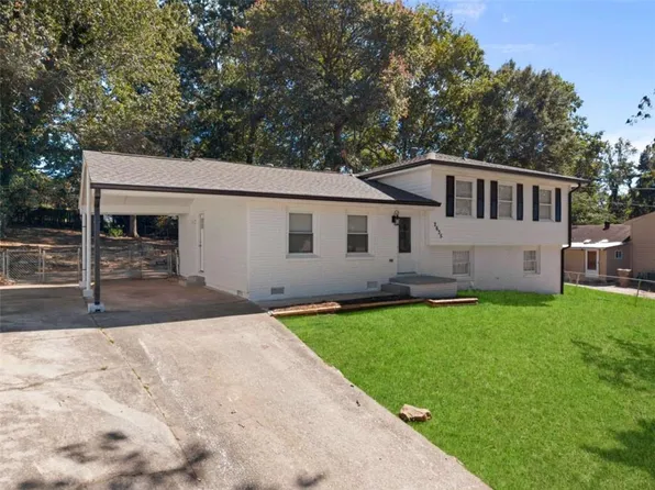 2635 Luke Dr, Ellenwood, GA 30294