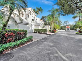 6715 SW 88th Ter, Pinecrest, FL 33156