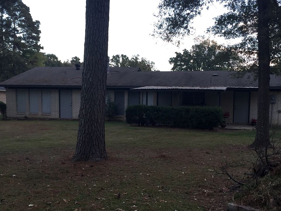 2nd image of 109 Cedar Brook Ln