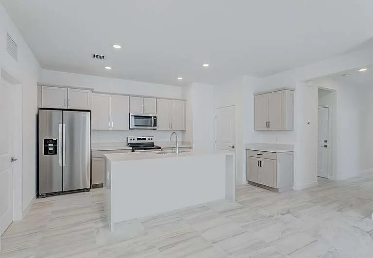 7188 Trotwood Ln — Photo 9
