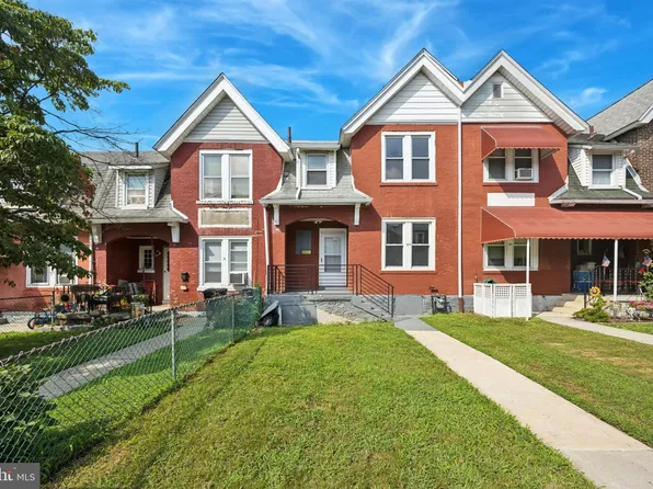 33 Maple St, Marcus Hook, PA 19061