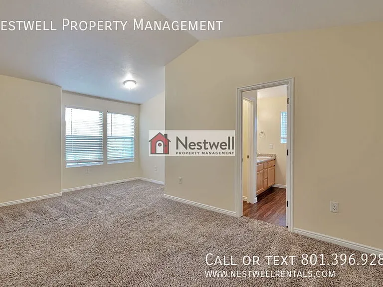 6838 W Grevillea Ln — Photo 10