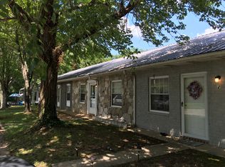 201 Brandon Dr APT 9, Cookeville, TN 38501
