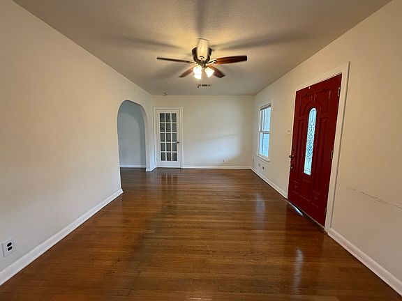 2nd image of 177 Grapeland Ave