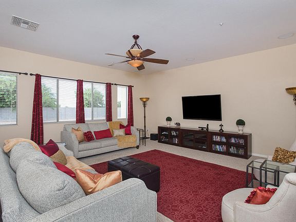 3rd image of 4510 W Lodge Dr