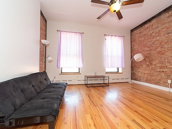 3rd image of 258 W 123rd St #5A