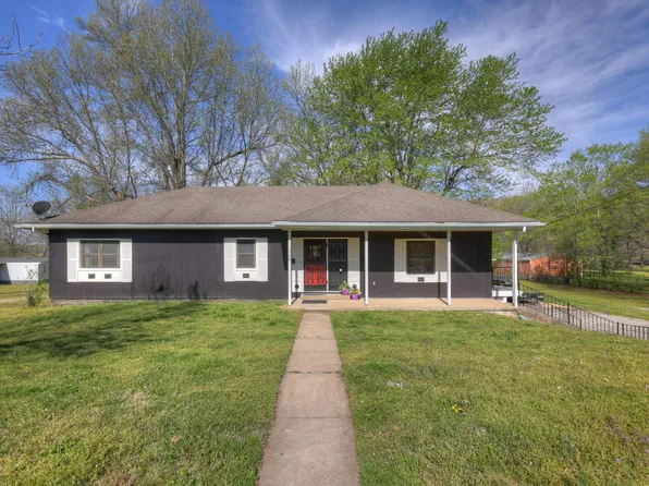 1706 Saginaw Road, Joplin, MO 64804