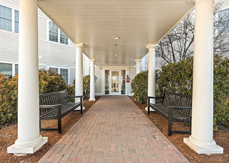 1st image of 6 Woodman Way Unit 406