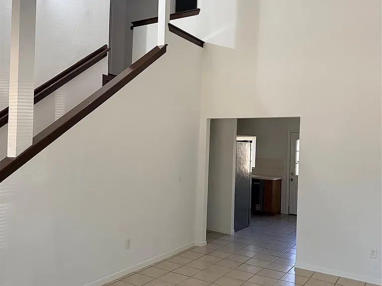 2126 Hadden Hollow Dr — Photo 3