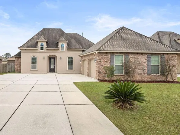 2013 Thomas Dr, Covington, LA 70435