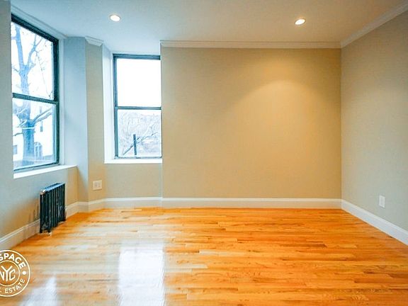 4th image of 51 Quincy St APT 2D