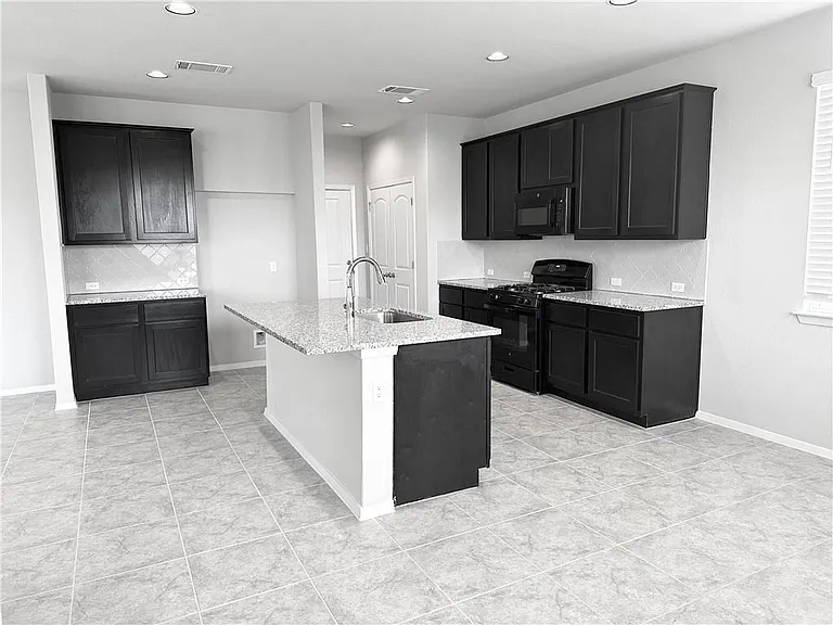 195 Living Reef Dr — Photo 3