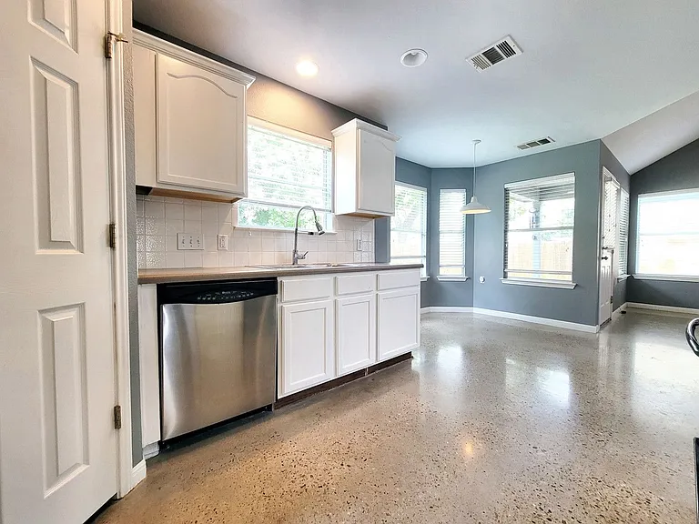 5608 Steven Creek Way — Photo 7
