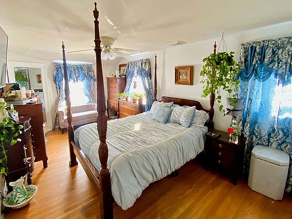 Beautiful wood floors 