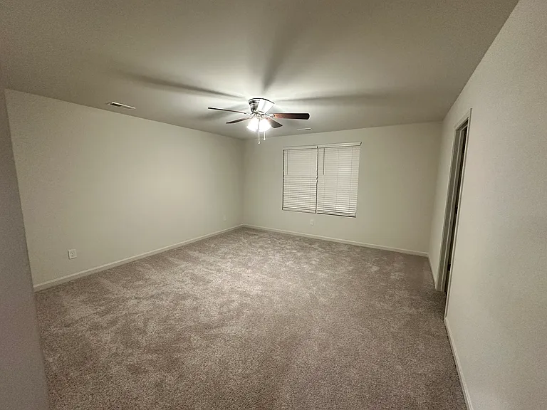 4609 Golden Eagle Dr #21 — Photo 5