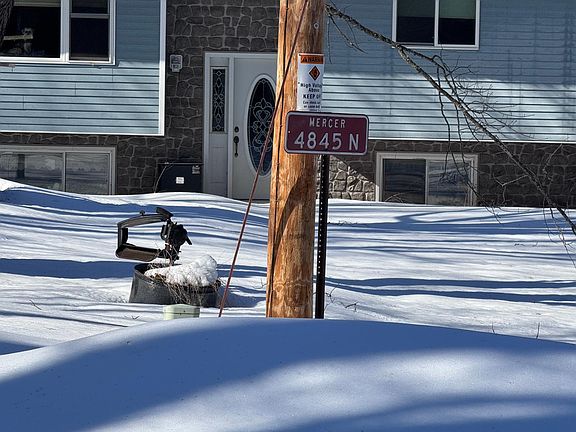 2nd image of 4845 N Thompson Trl