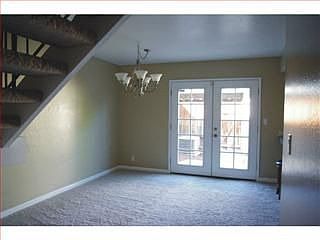 5th image of 1400 N Loop Dr