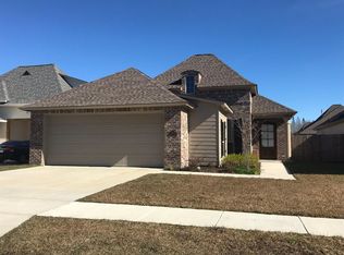 12074 Rotterdam Ave, Geismar, LA 70734
