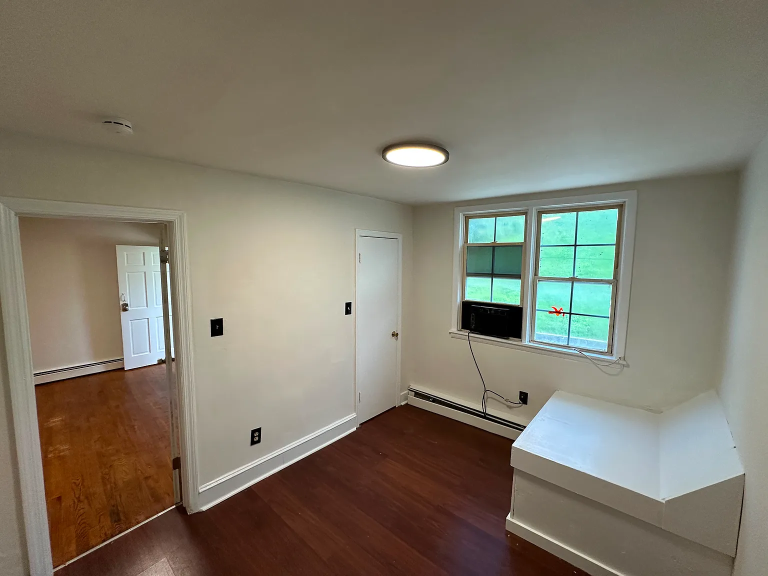 2 bed, 600 sqft, $1,895 — Photo 4
