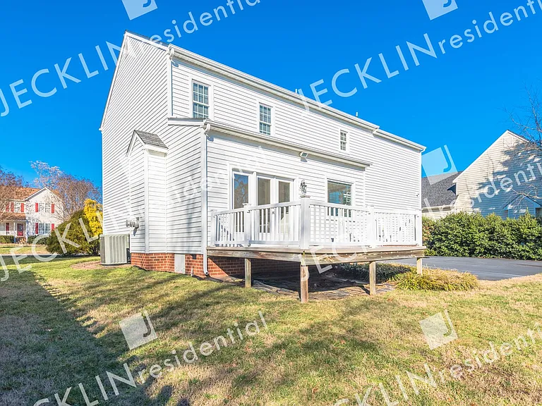 10653 Anna Marie Dr — Photo 41